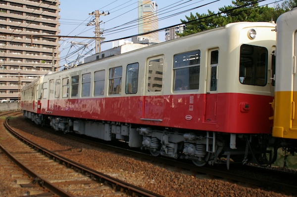 琴平線一宮行き（1085＆1071）