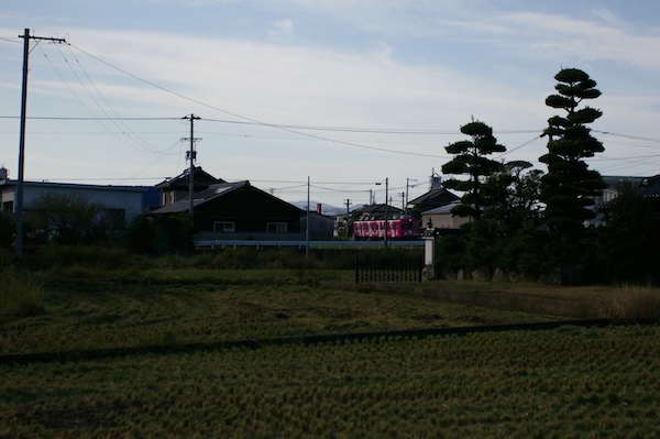 下り・長尾行きの接近