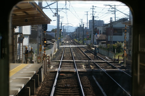 三条駅2番線（2）