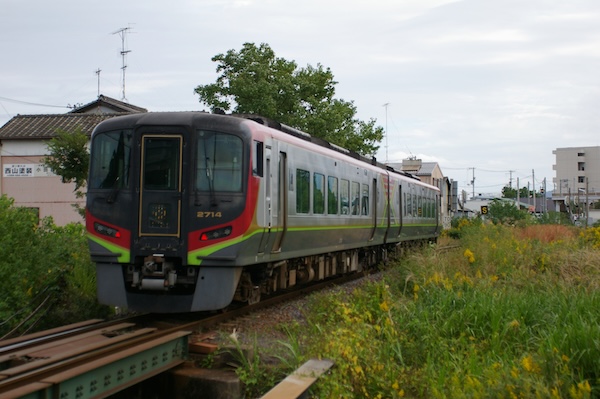2700系・徳島行き（後部）