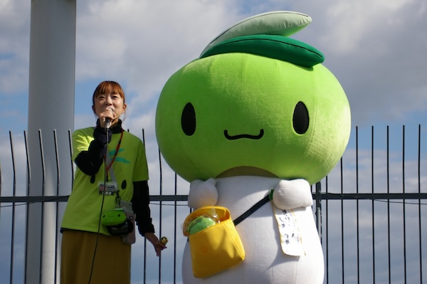 オリーブしまちゃんとスタッフさん