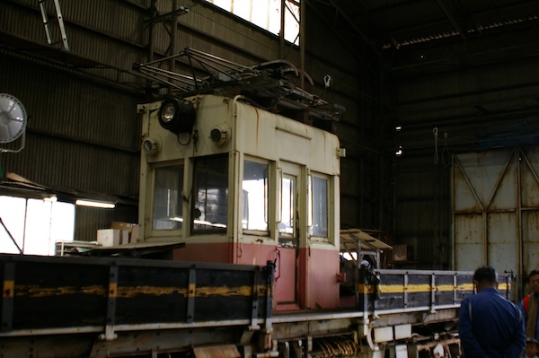 デカ型1（乗務員室・2）