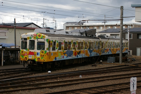 ユニバーサルホーム編成（2）