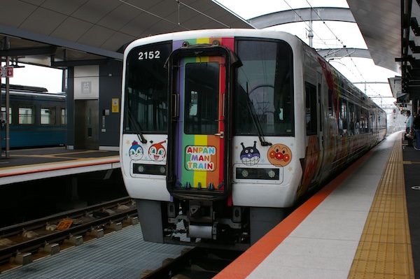 アンパンマン列車（2）