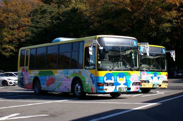 車両右前方から（2）