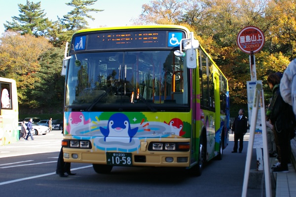 初運用に入る2代目車両