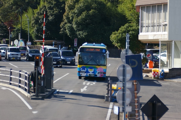 駐車場ゲートオープン