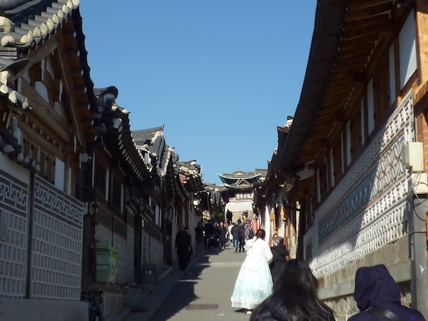 空を大きめに入れて